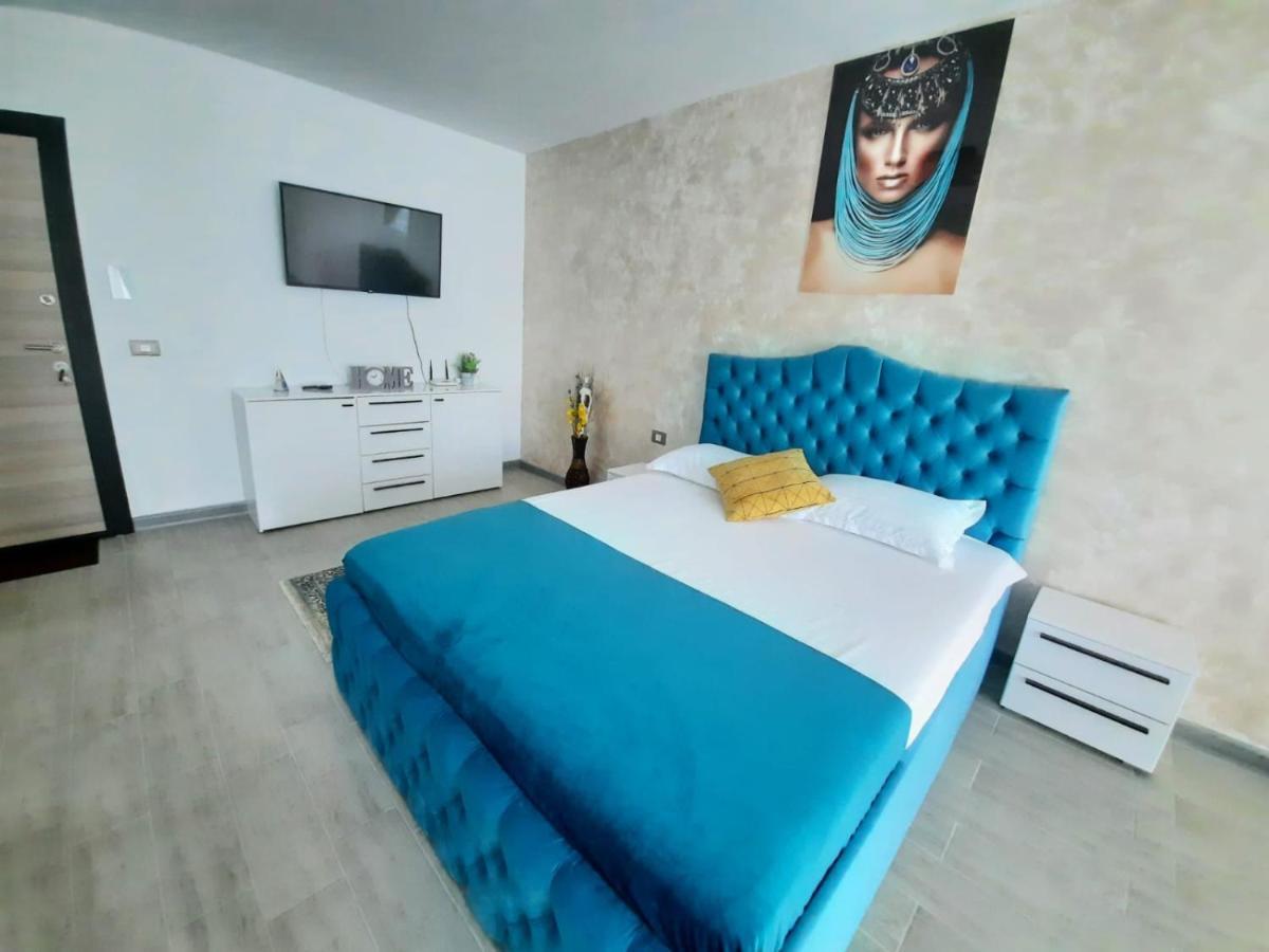 Apartament Rebeca Lux By Alezzi Beach Resort Năvodari Exterior foto