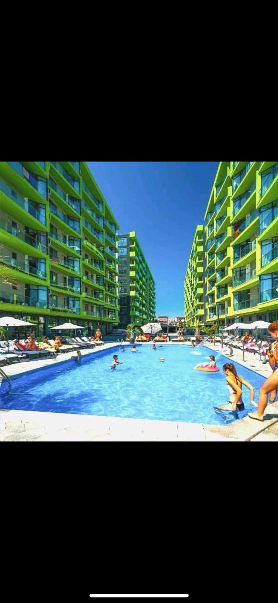 Apartament Rebeca Lux By Alezzi Beach Resort Năvodari Exterior foto